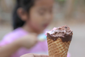 Keywords: ice cream, summertime.